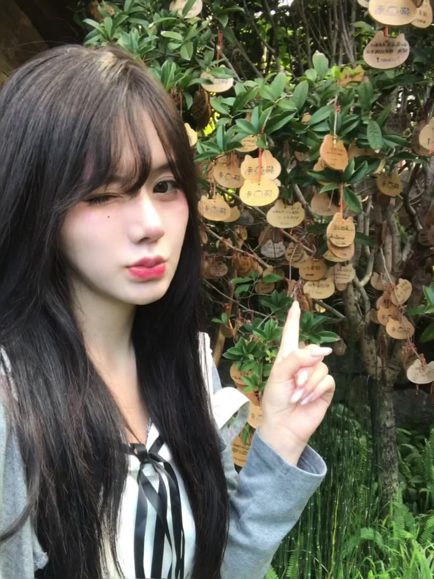是谁抽到了二等奖呢
