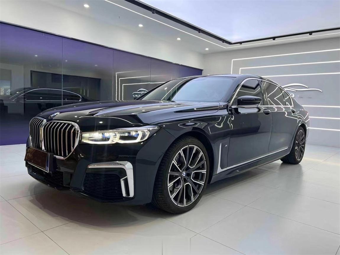 宝马 740Li xDrive 行政 M运动套装宝华韦健音响，抬头显示，360环