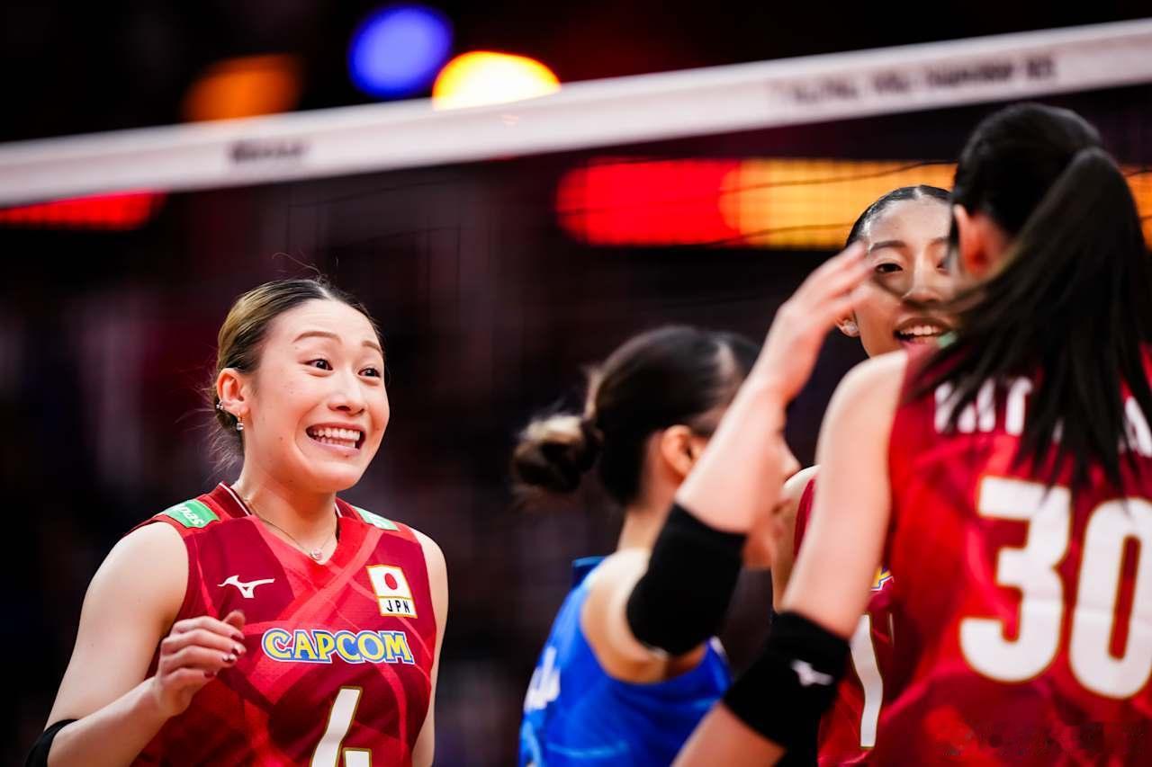 2025年女排世锦赛 第57场，🇳🇱荷兰2-3日本🇯🇵（-0.58），五