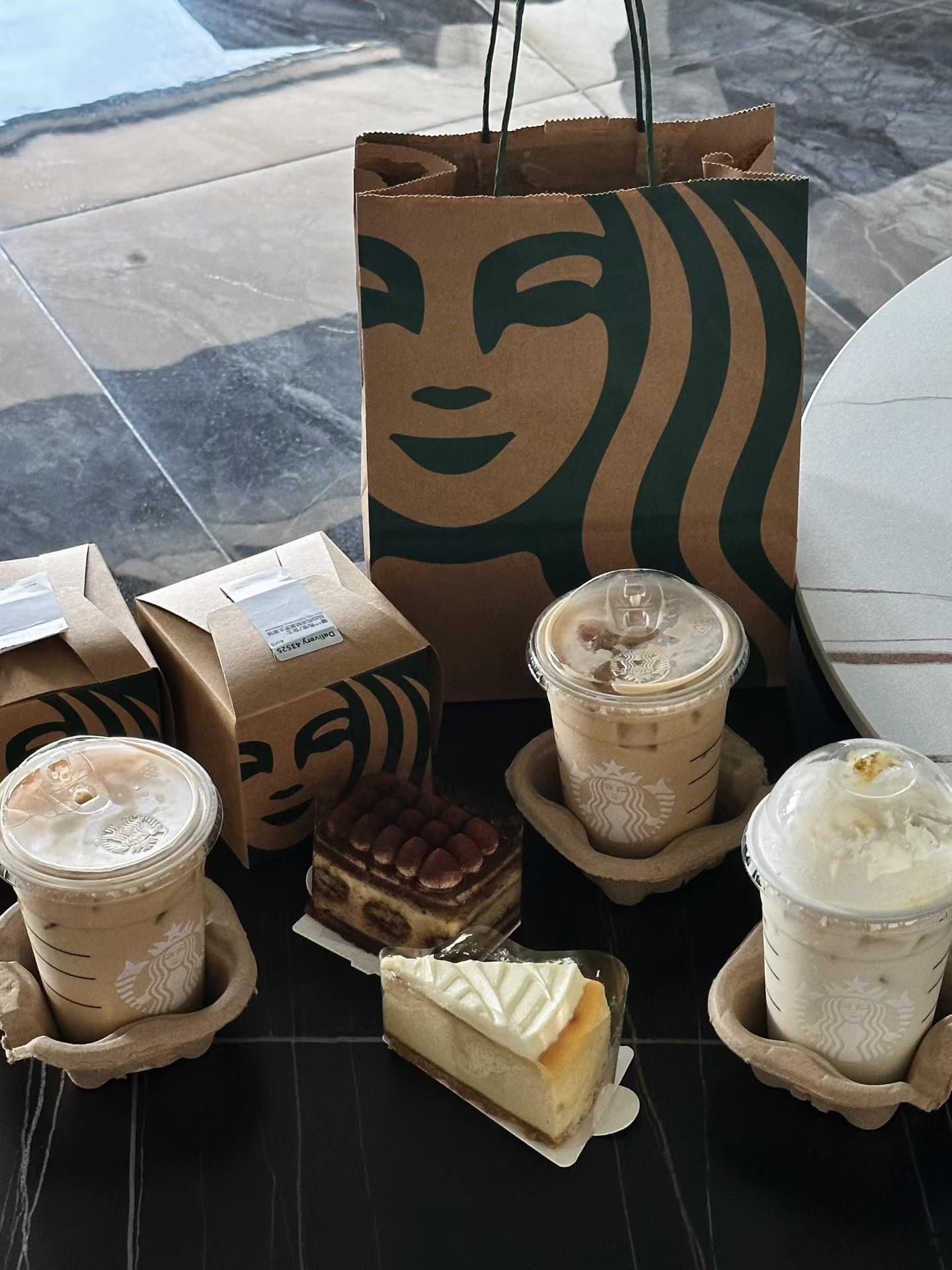 早呀~猜猜哪杯是我的