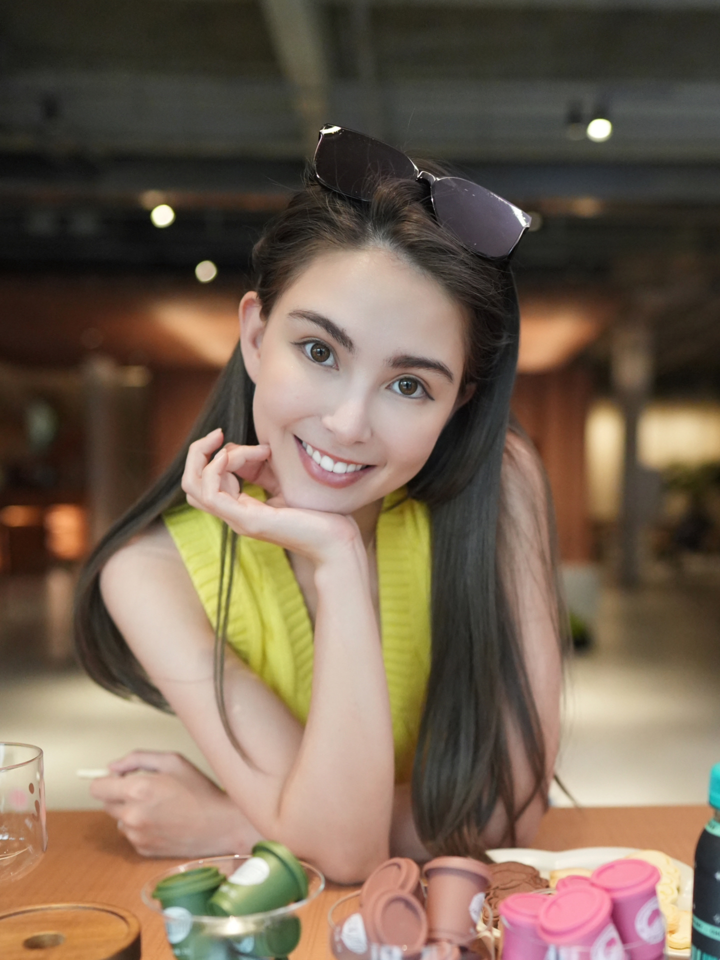 #昆凌[超话]# Hannah好美！中秋节快乐哦大家！​​​