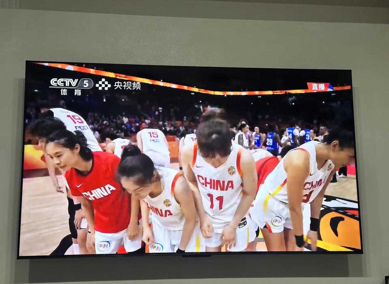 打进八强也不是一件容易的事情，你们很棒了中国女篮中国女篮vs法国女篮