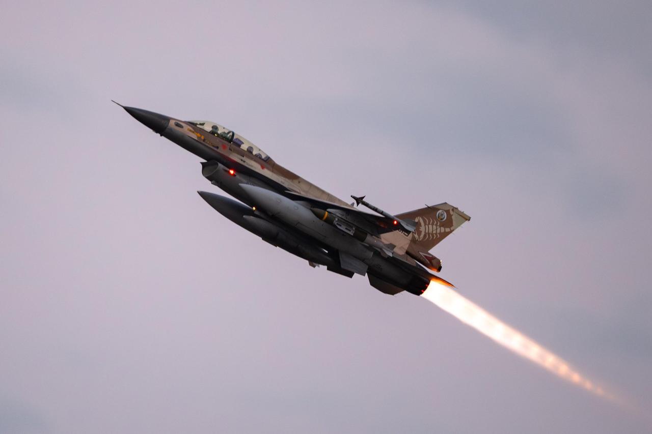 以色列国防军周一表示，其空军行动已摧毁或瘫痪伊朗约470个弹道导弹发射器中的约3