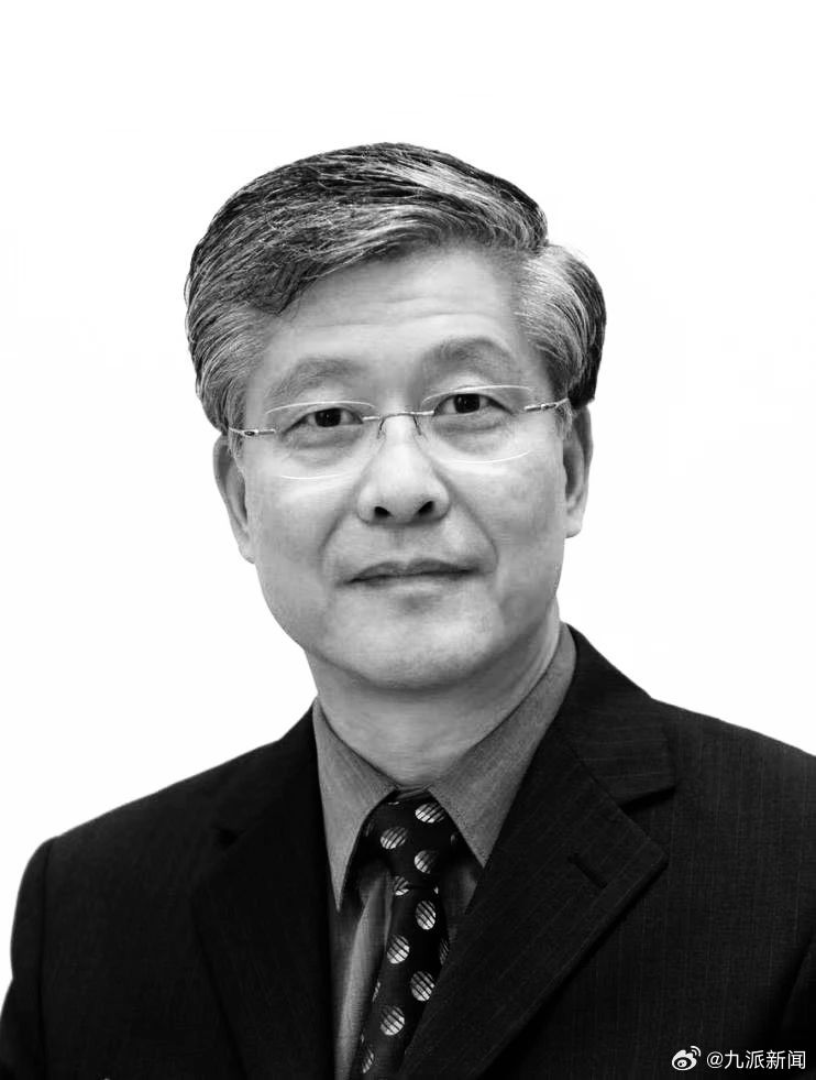 【#陈履生病逝最后的朋友圈心系年轻人#】5月29日，据美术报：我国著名的美术家、