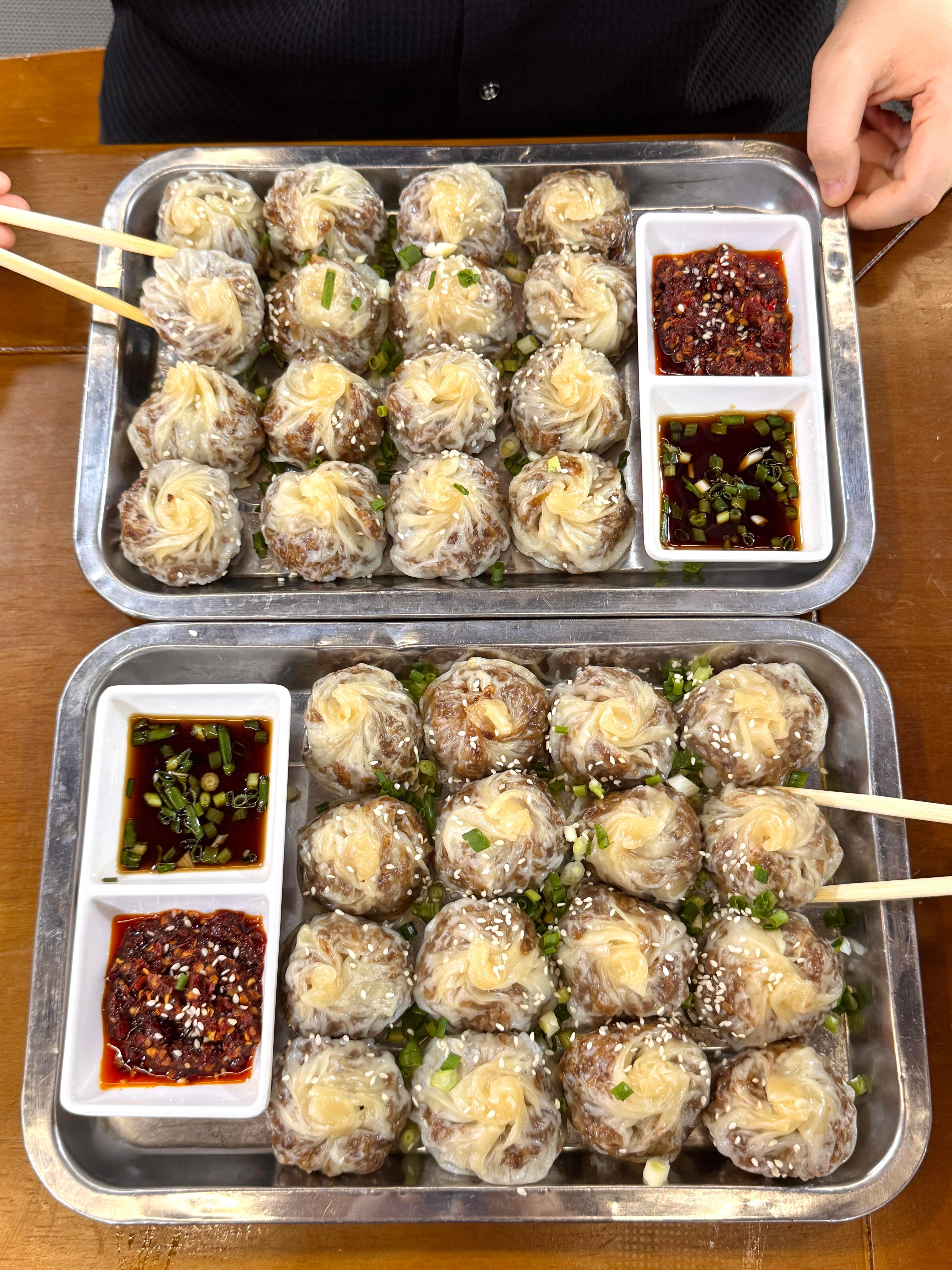 感谢杨迪何老师！比笨罗卜好吃！南门口附近跟着长沙老口子嗲嗲娭毑去吃的！很多十多二