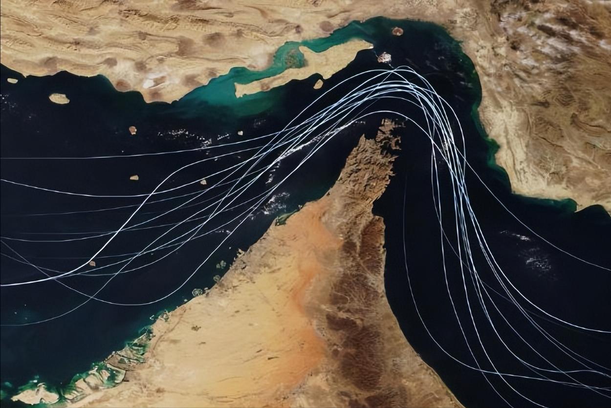 2026.3.20日看看霍尔木兹海峡被关闭会发生什么？
经济学人的文章就写道：如