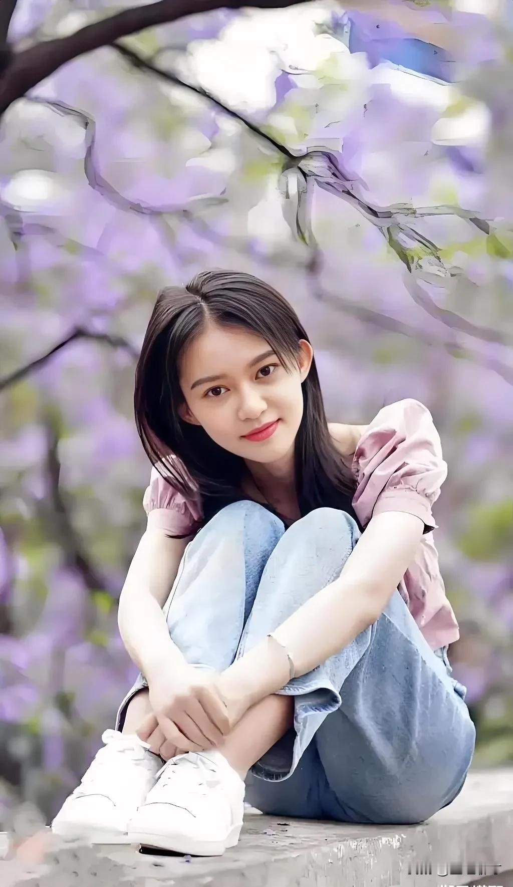 #上联：清清楚楚看清楚；请赐下联#

上联：清清楚楚看清楚，

下联：明明白白看