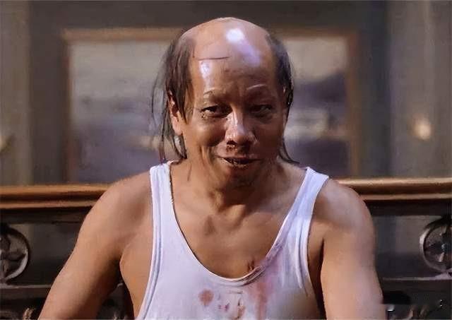 真不敢相信，
去年还看着梁小龙先生的新片《神雕侠侣：问世间》上映，怎么才过一年，