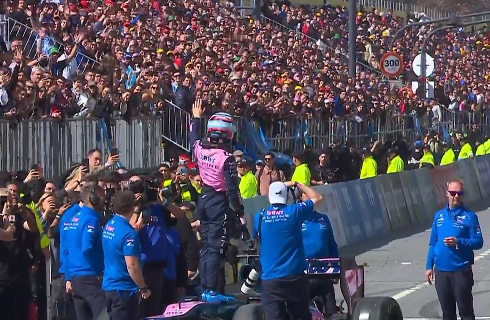 科拉平托今天在阿根廷首都布宜诺斯艾利斯的路演活动，预估现场来了超过50万人F12