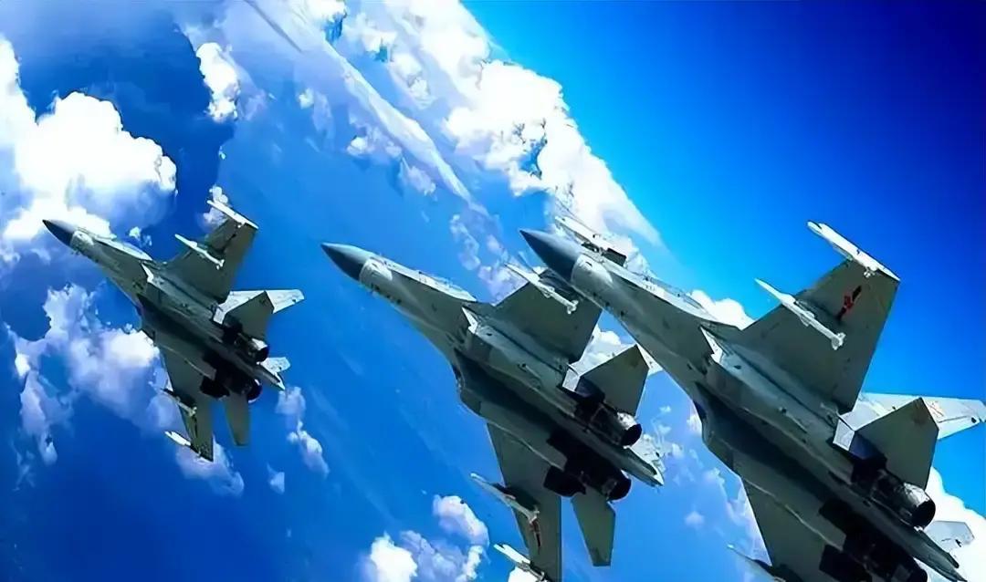 万万没想到
这是为了给日本撑腰？菲律宾的飞机闯入我国领空，不料掉进了天罗地网！咱