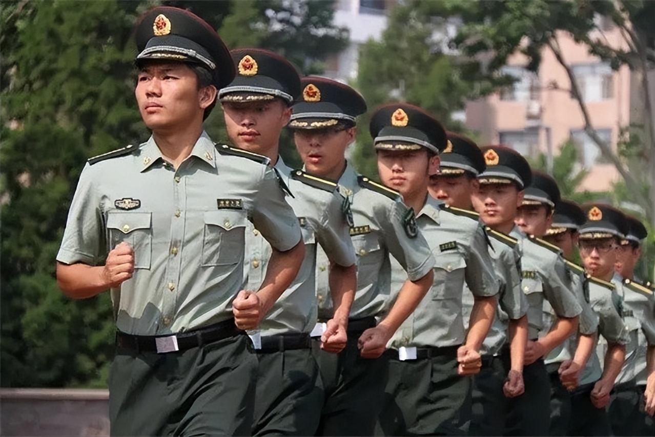 当兵的待遇，这回真不一样了！从今年3月1号开始，全军待遇新政正式落地，不是试点，