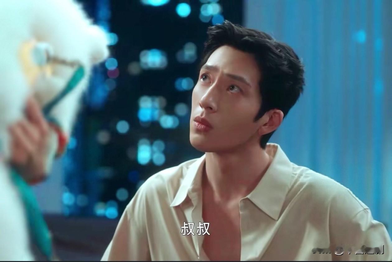 桃桃终于研究下出来luke的使用说明了，在他面前提别的男生。
前期：你养的蠢狗