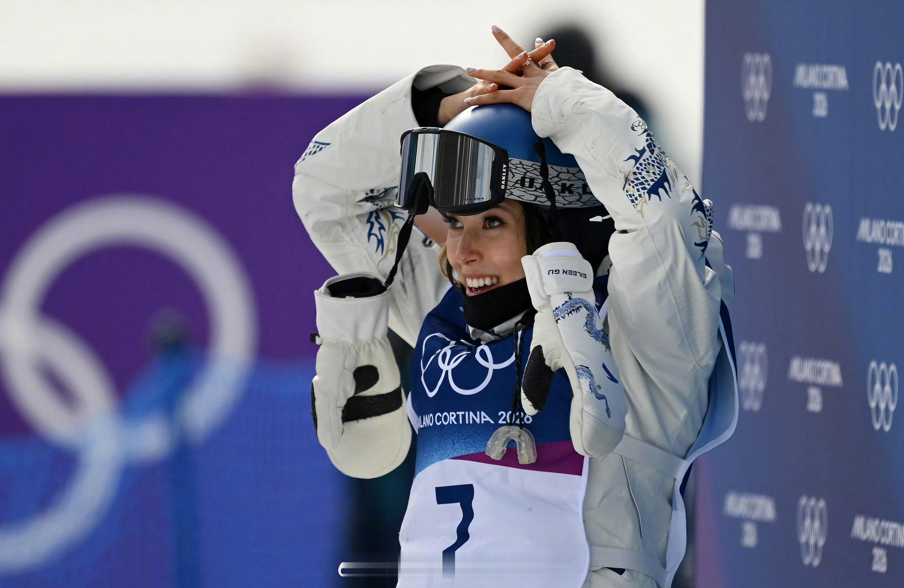 谷爱凌决赛谷爱凌能夺冠吗？好紧张，我觉得这姑娘就是为大场面而生的，相信他可以的。