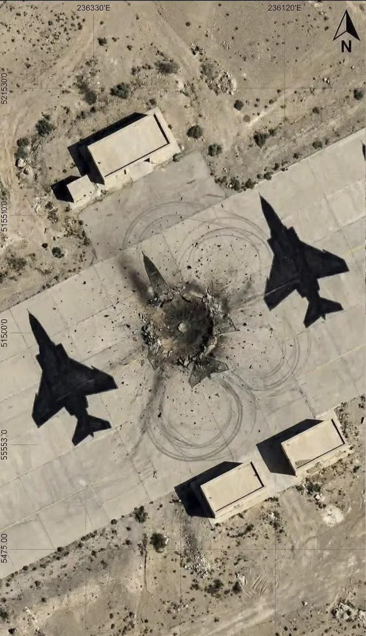 伊朗在机场画的大量战机的逼真图画骗了美以大量制导武器。看看美以战机投下的精确制导