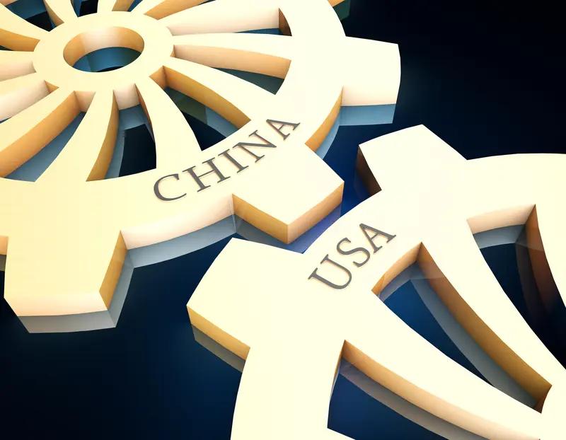 美国的对华政策肯定会影响全球经济。国际货币基金组织指出，美国对中国商品征收新关税