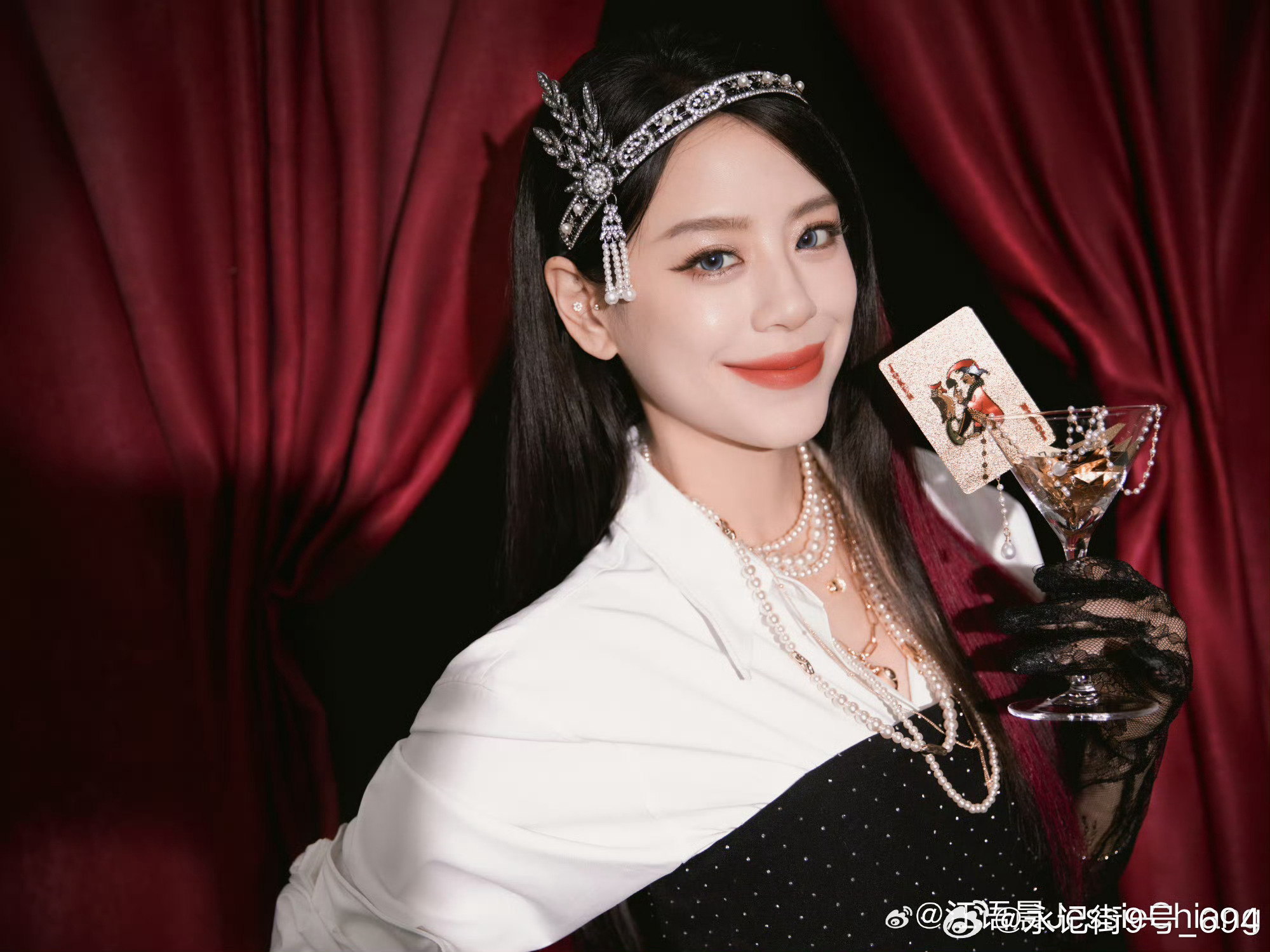 江语晨wink 江语晨就是舞台上掌管wink的神！只要给一秒镜头就会被这个女人给