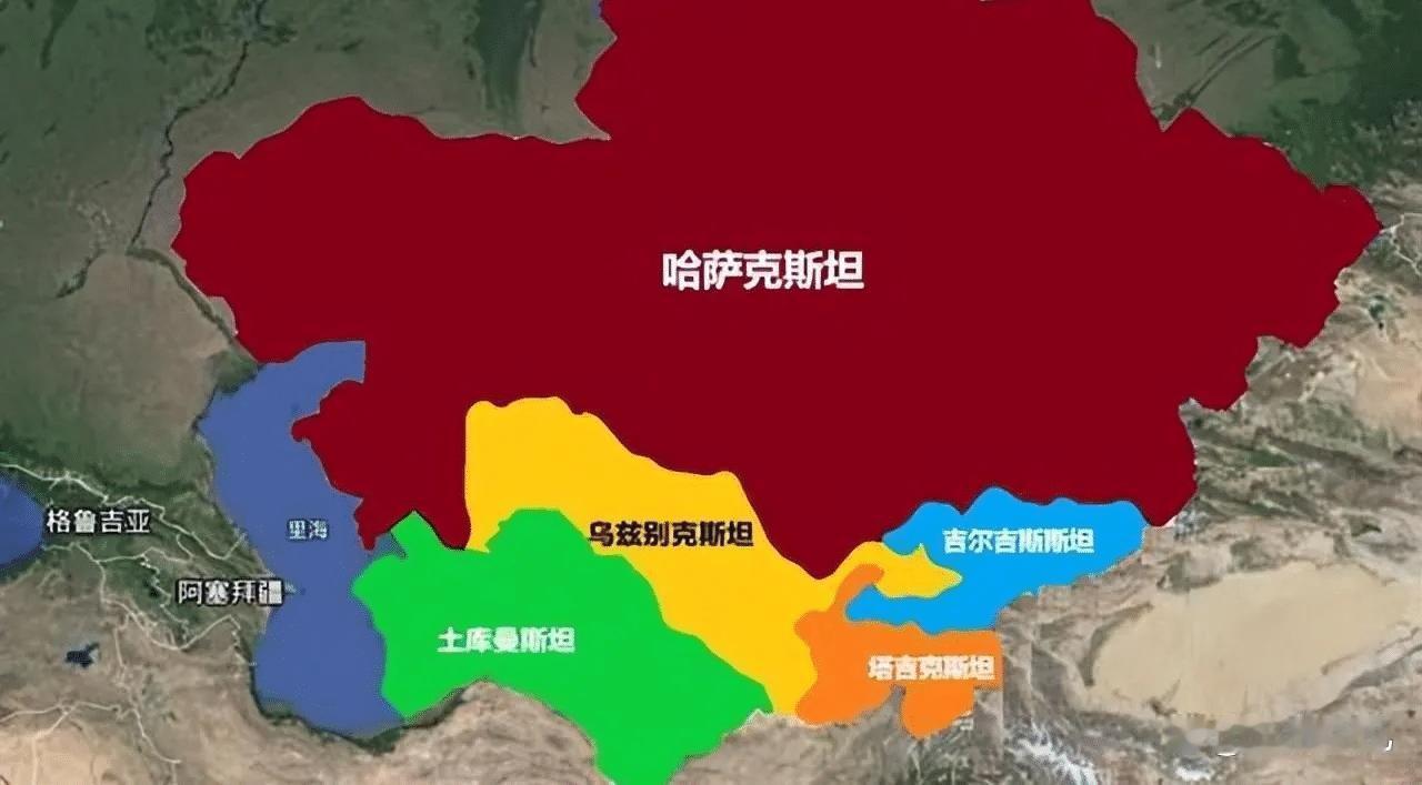 都以为他只是个过渡的提线木偶，结果人家硬是闷声不响地把中亚地缘政治的桌子给掀了。