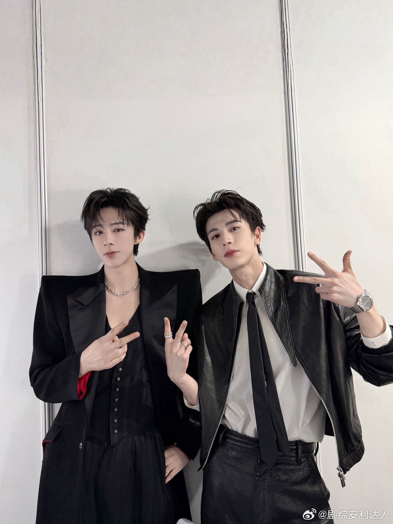 迪丽热巴人没来酸奶疙瘩来了迪丽热巴给开推团准备了零食开推4迪丽热巴退出丁程鑫加入