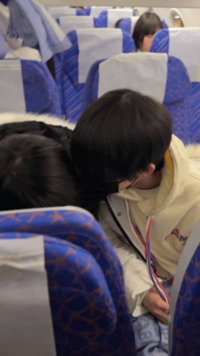天文望源镜 不妨看看我们的机场呢