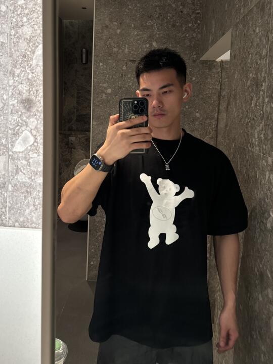 孩儿他爸  丈夫  老公 .    选一个
