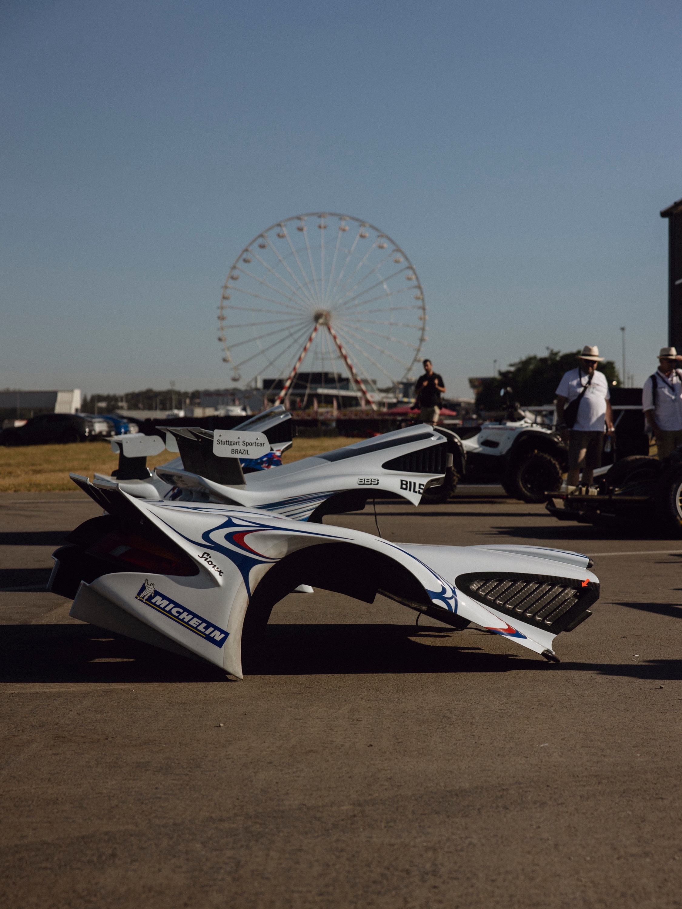 2026勒芒经典赛，保时捷911 GT1实拍~周六场保时捷经典车巡游环节由三台9