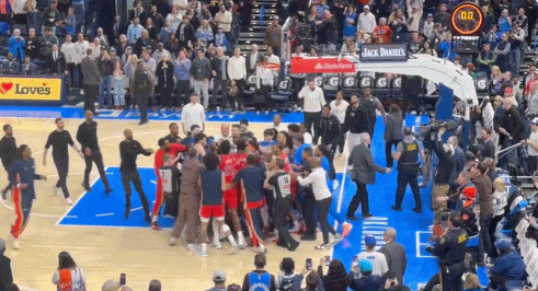 【#鹈鹕雷霆剧烈冲突#】#鹈鹕雷霆爆发冲突# 今日NBA，雷霆主场104-95战