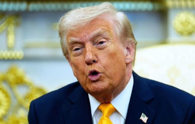 随著对伊朗战事迈入第4周，彭博报道，至少有16架美国军机被摧毁，其中包括10架被