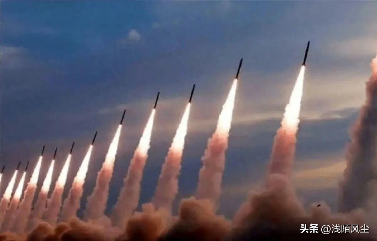 据塔斯尼姆通讯社援引军方消息人士报道，伊朗已为特朗普准备了“惊喜”，特朗普应该放