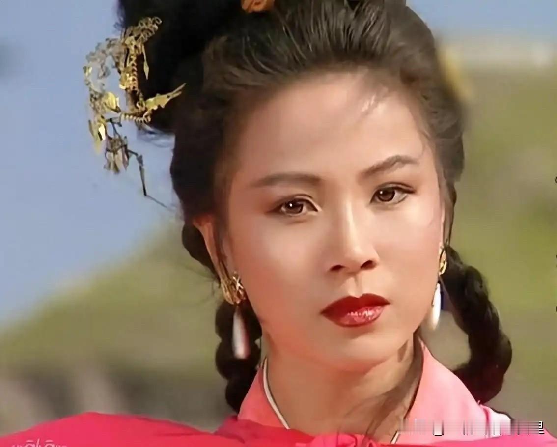 孙尚香，苦等刘备十几载，等来的是夷陵大败，刘备病亡白帝城，满心悲凉无处诉，一江寒