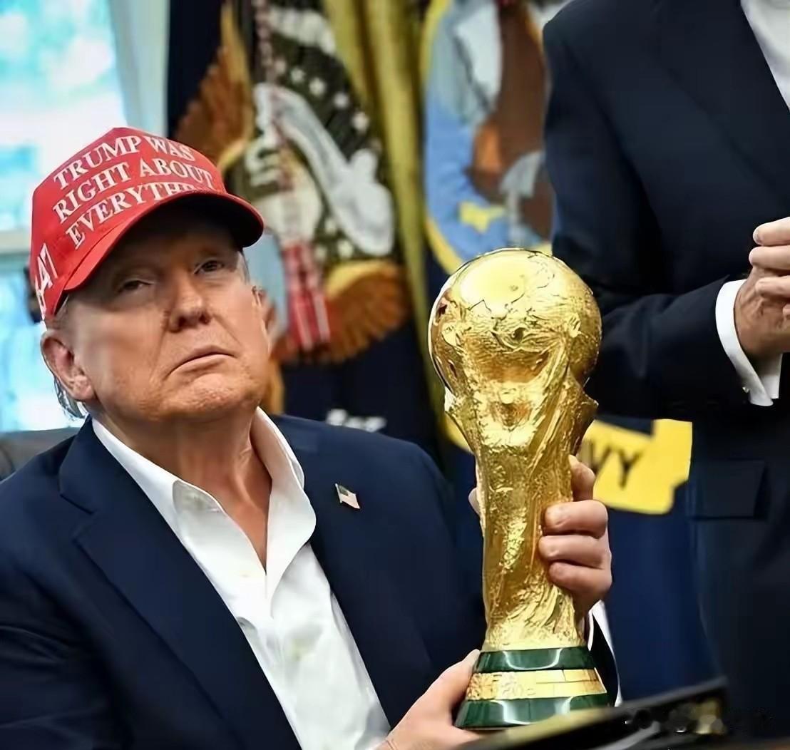 特朗普搞砸了！虽然搞定了巴洛贡的红牌，但美国成了全世界球迷的公敌，大家都在等看美