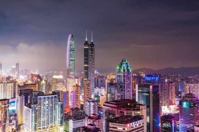 网上有一段特别扎心又温柔的拷问，戳中了无数人的心声：
 
一句“我难过”，简简单
