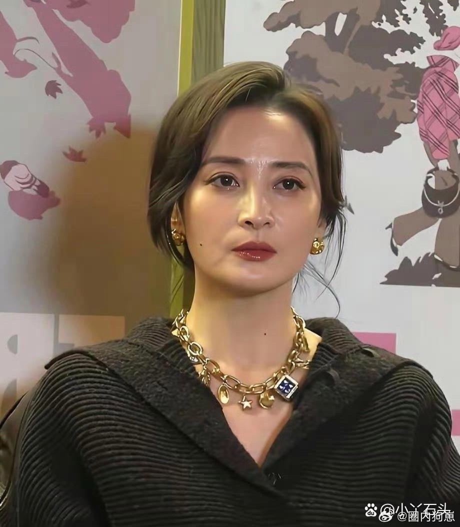 谁被蒋勤勤50岁的状态惊艳到？岁月不败美人，纯元依旧是纯元，气质绝了～ 