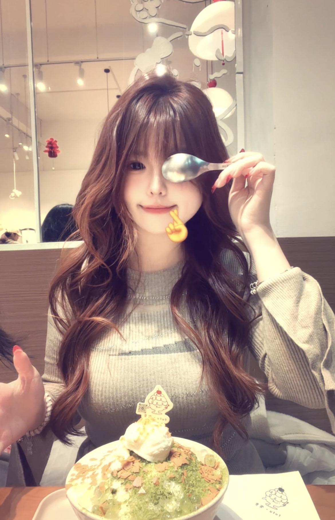 🍭🧁村长 我是一只爱吃饭的小羊૮꒰˶´ᜊ`˶꒱ა