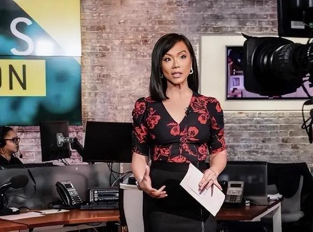 作为百年历史上首位非白人女性的白宫记者协会主席，前天美国华盛顿希尔顿酒店那场开枪