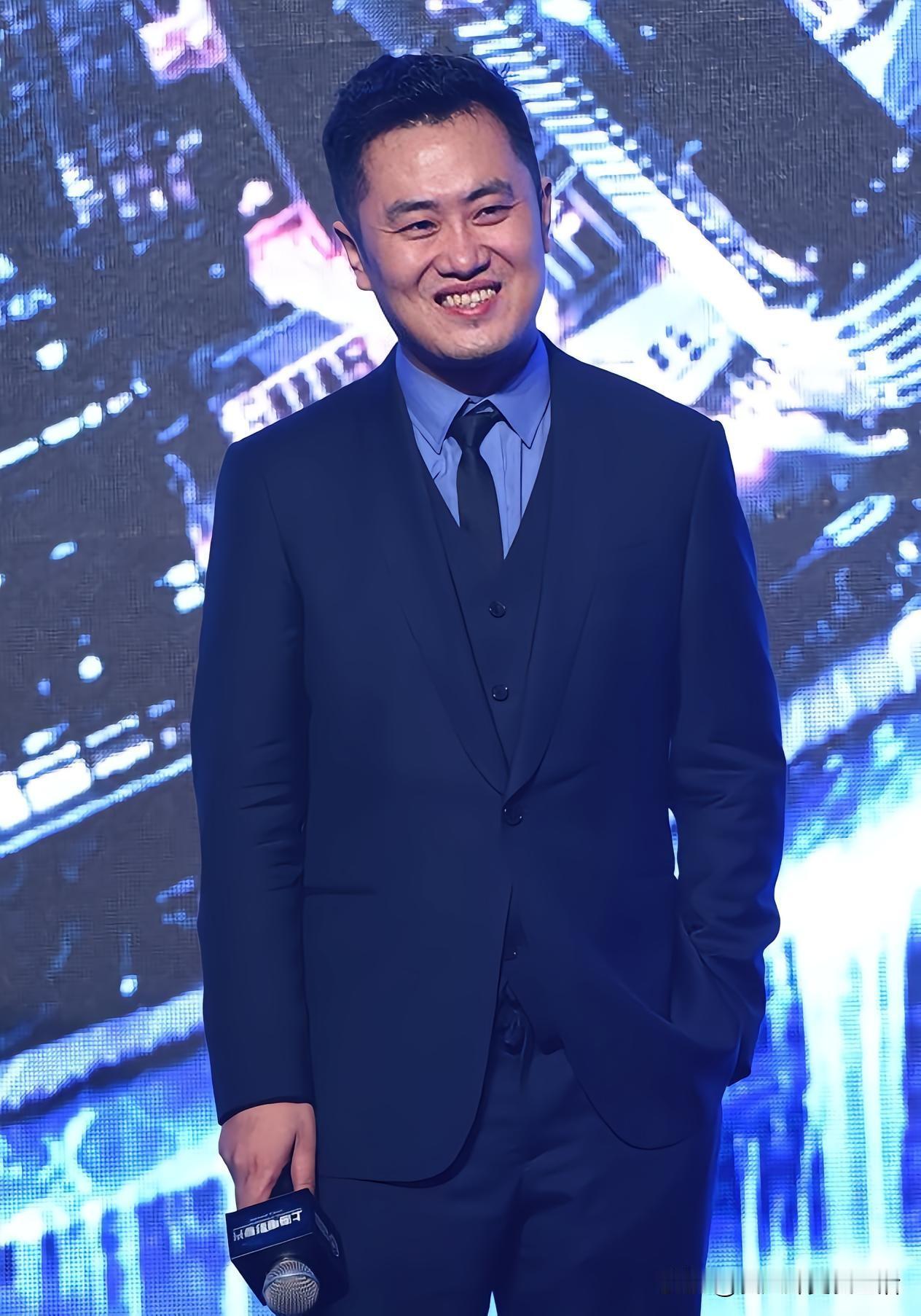 东北作家孔二狗，终于拍了一部东北题材的电视剧。
郭京飞，王佳佳，梁龙，程野，等一