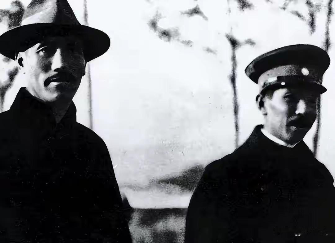 1958年蒋张最后密会，全程温和叙旧，临别一句道尽张学良半生囚禁宿命
 
195