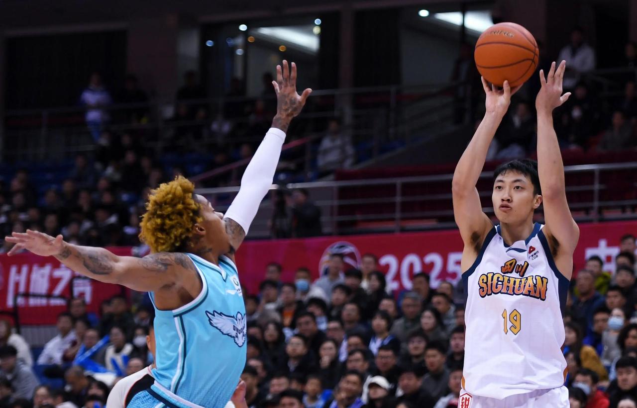 CBA的新奇迹诞生，首支常规赛全败的球队将横空出世！他们不是别人，正是四川这支球