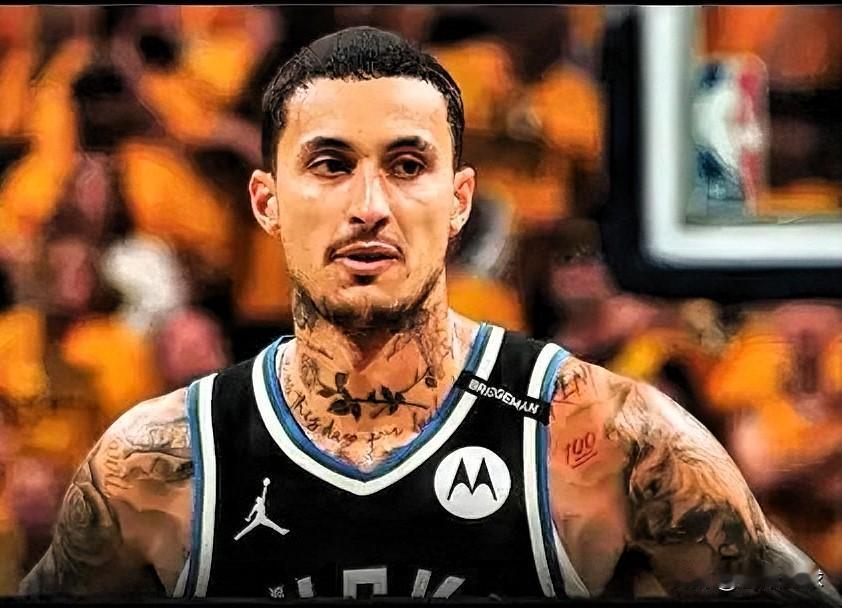 离谱！库兹马曾一年前的今天，库兹马出战22分钟砍下0分0板0助0断0帽，无人能破