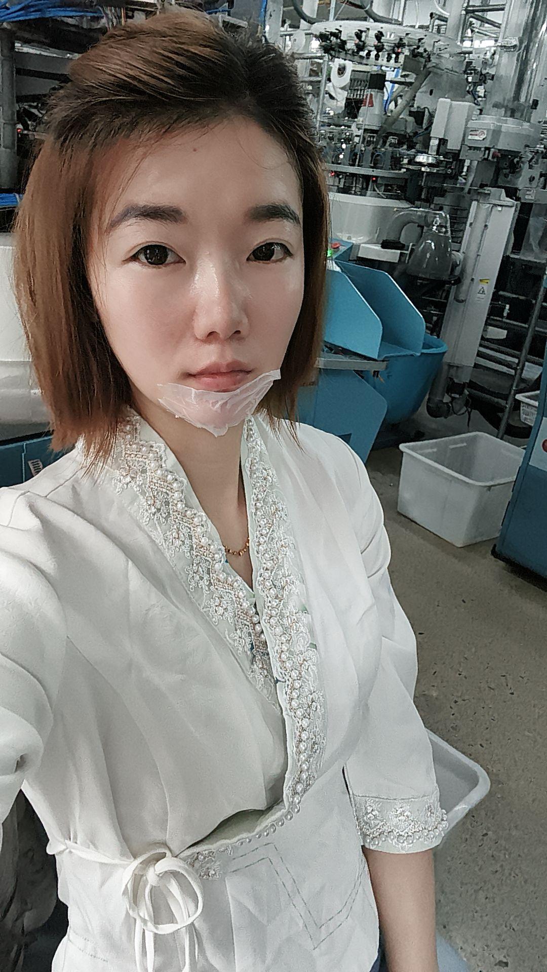 “一生很短，把心放宽一点，把事看淡一点，让一切顺其自然一点，人生无论得...