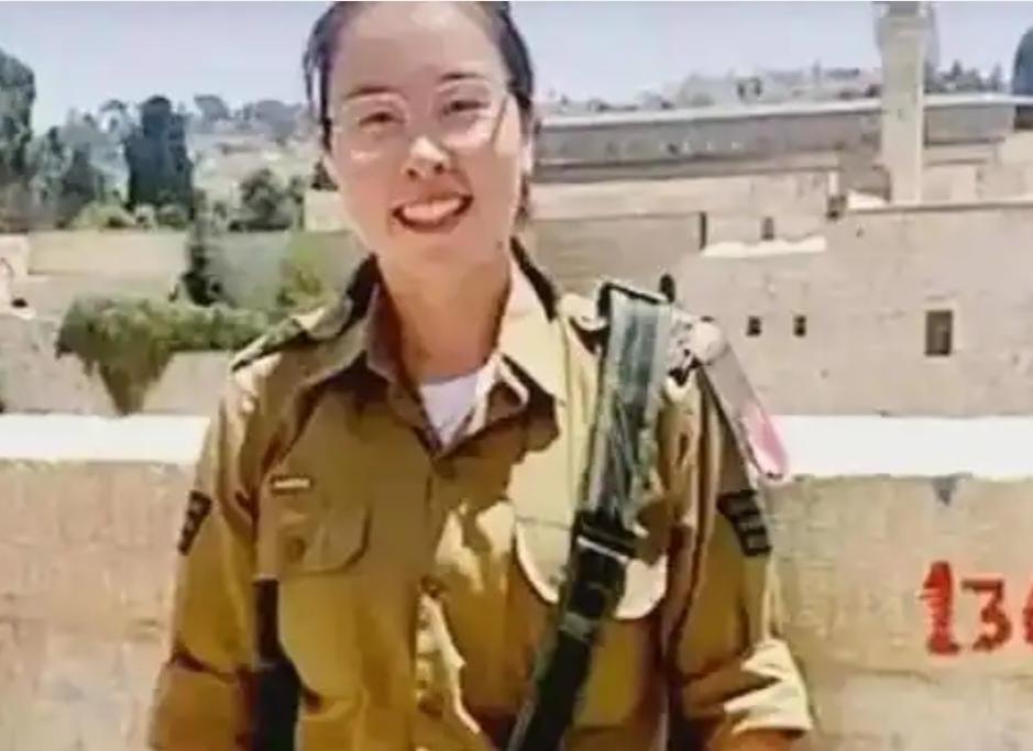 喊着“我是犹太人我骄傲”，她回以色列认祖归宗，结果被现实狠狠扇了一巴掌！


你