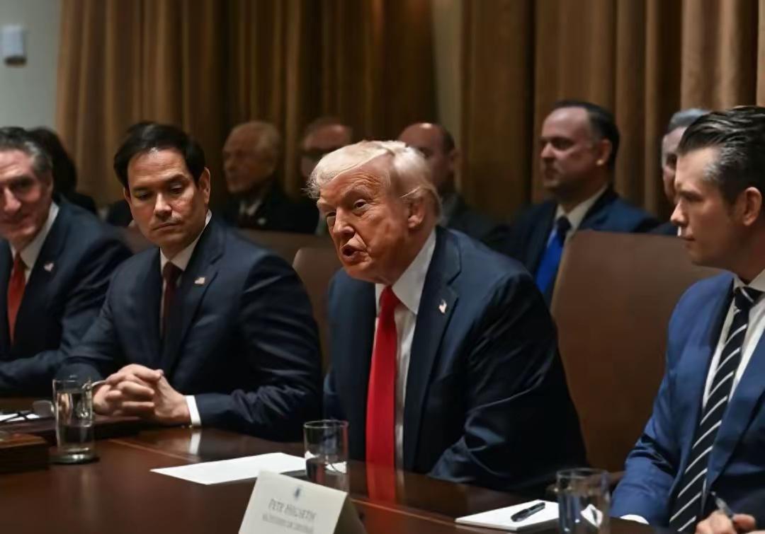 刚刚，特朗普要求伊朗伊斯兰革命卫队放下武器，称他们将受到公平对待并享有完全豁免权