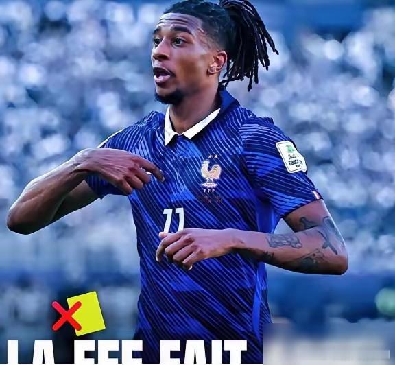 FIFA：奥利塞黄牌不能取消！在法国对阵巴拉圭的比赛中，奥利塞在与对手的一次冲突