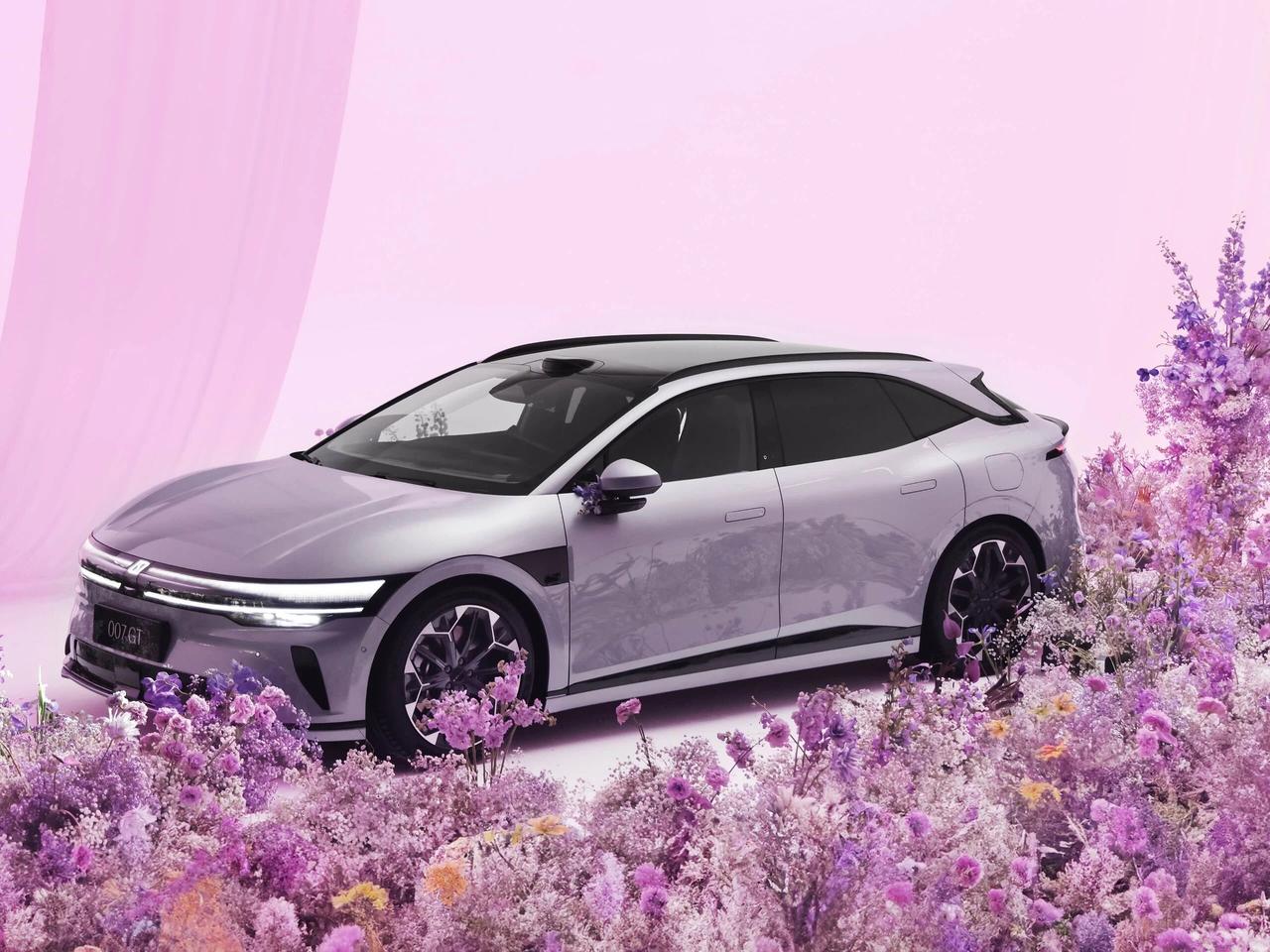 2026款极氪007GT正式焕新登场，定位纯电猎装轿跑，凭借900V高压闪充、超