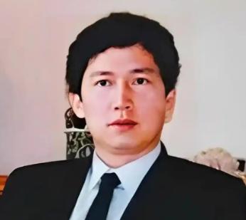“她比我大40岁，晚上睡在我旁边，我浑身都起鸡皮疙瘩。”这句话，是李春平的心声。