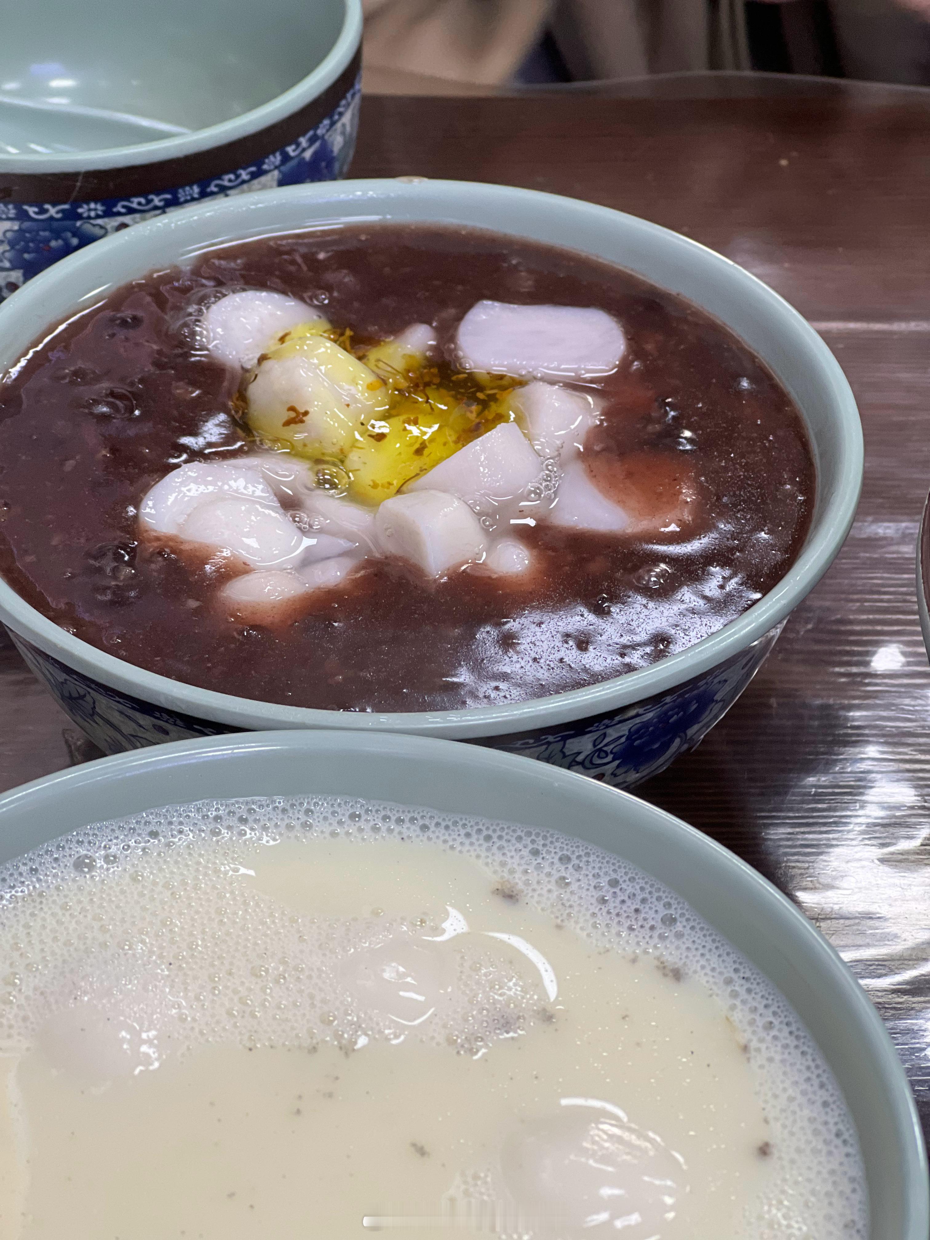 在南京吃的一顿很美味的早饭🥟🍜！！！  ​​​