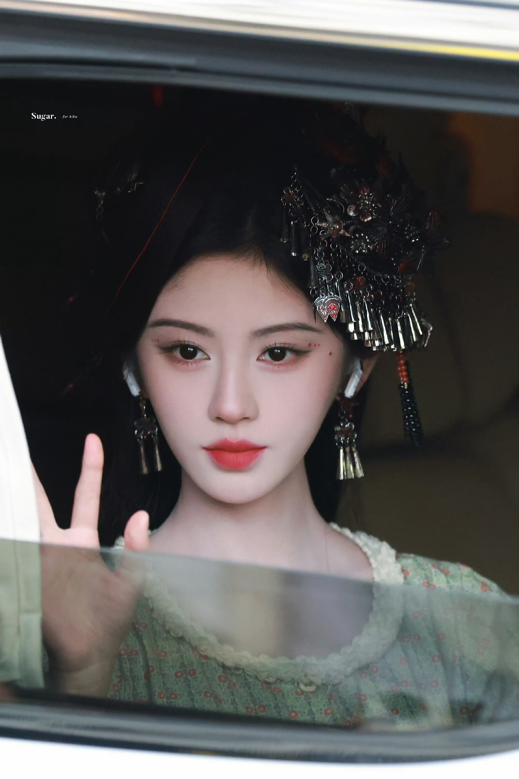 鞠婧祎 🍊鞠婧祎苏绿夏 宝宝的新造型！！超级美丽嘻嘻～ 
