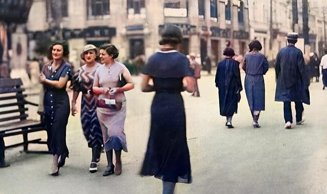 分享历史珍藏照我若说这是100年前的哈尔滨，你一定不会相信！