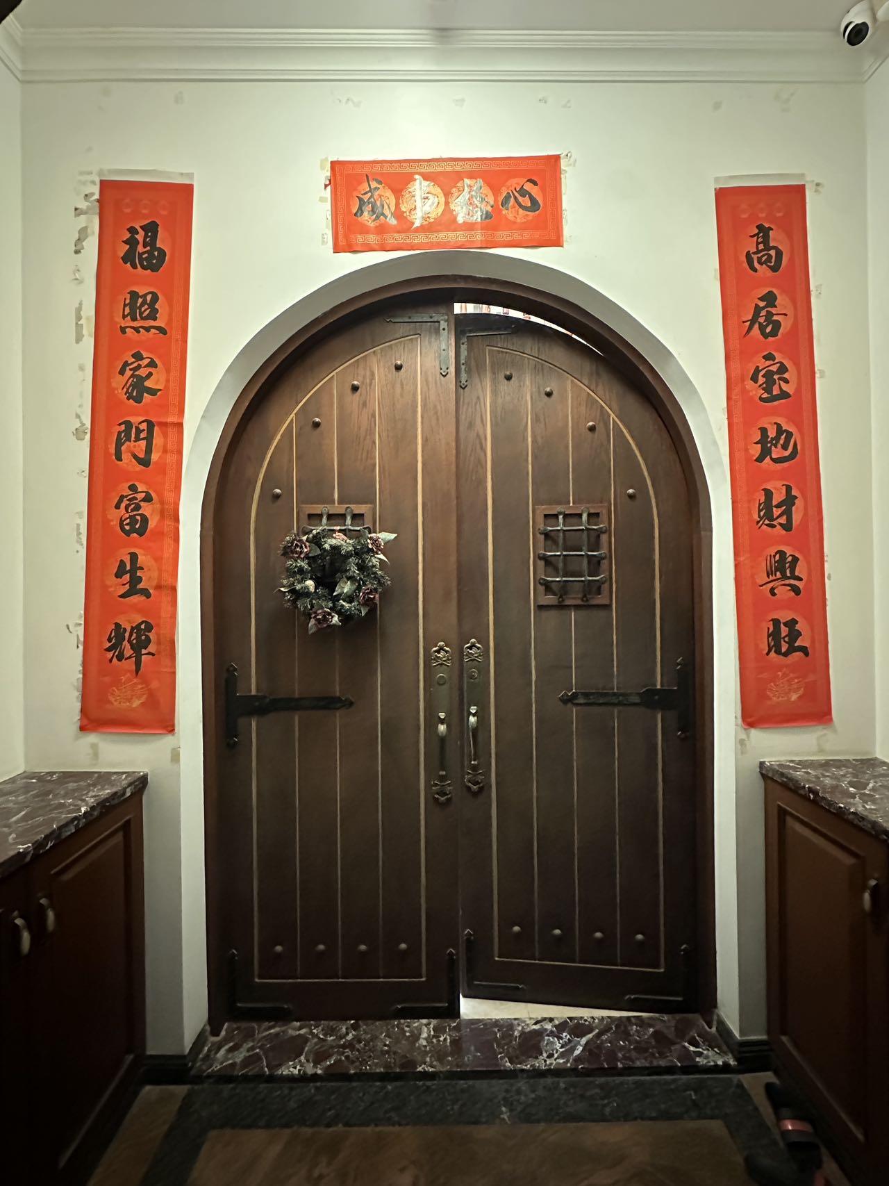 狂降了2000W也无人问津，宝中的别墅卖不动了？

昨晚宝中别墅的业主又降了30