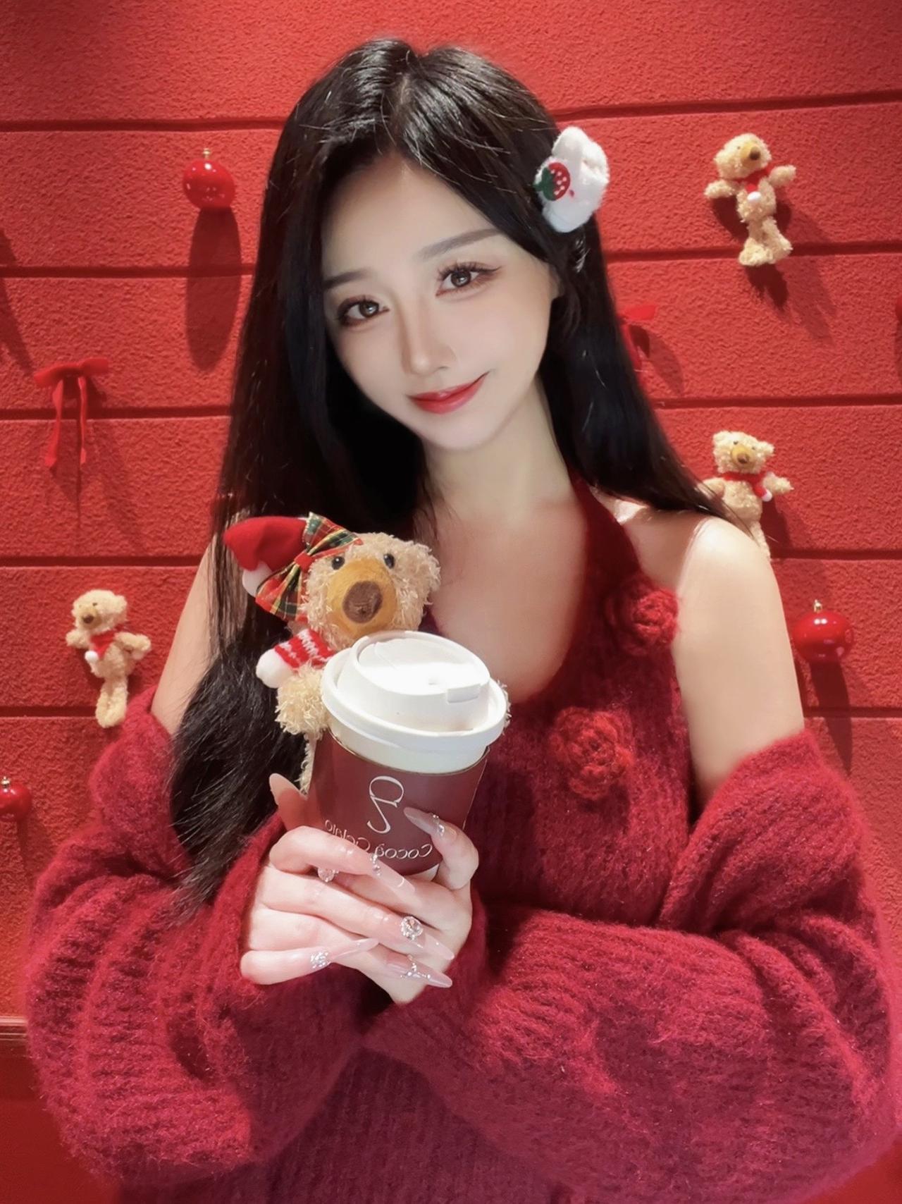 🌟 𝓜𝓮𝓻𝓻𝔂 𝓒𝓱𝓻𝓲𝓼𝓽𝓶𝓪𝓢  🎄

圣诞