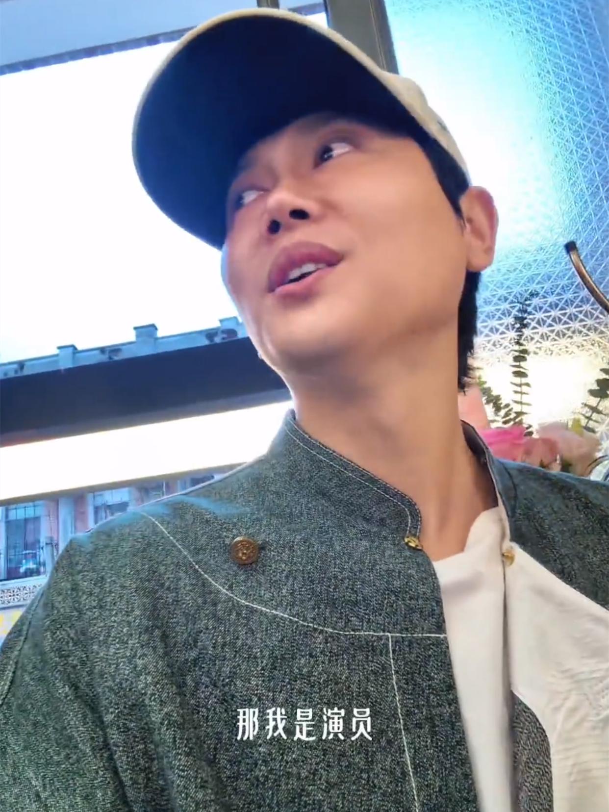 德云社孟鹤堂出差，教如何规整行李箱，探店被保安拦！德云社孟鹤堂发布了一段非常长，